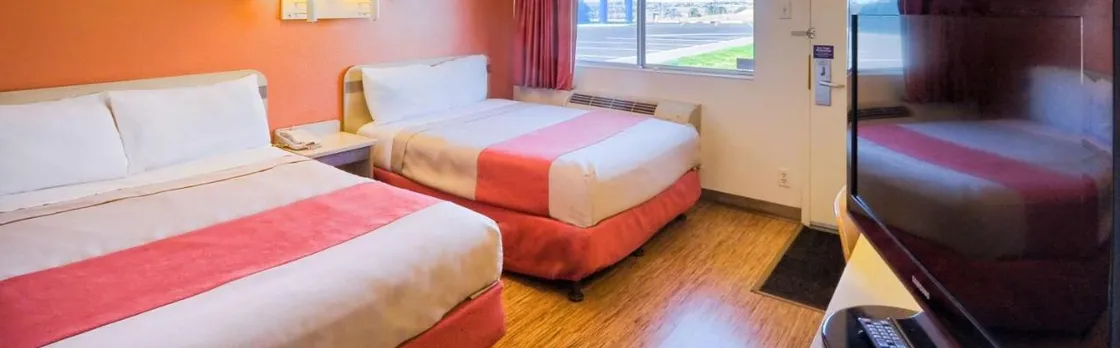 Motel 6 Pendleton