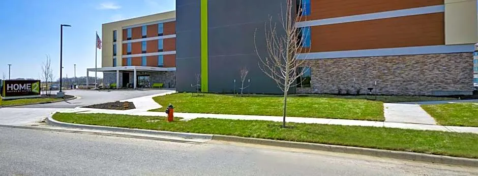 Home2 Suites by Hilton - Kansas City Airport