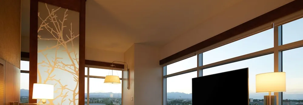 Hyatt Place Las Vegas at Silverton Village