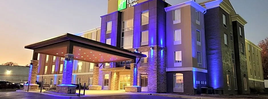 Holiday Inn Express Hotel & Suites Starkville By IHG