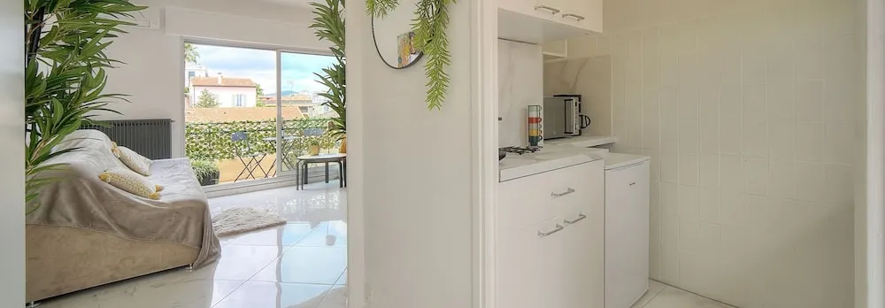 Studio Lumineux 200 m DES Plages A0b192