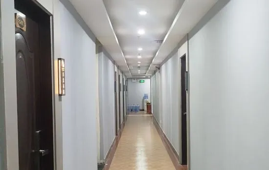 Jinlai Fa Hotel (Guangzhou Huangpu Dashadong Subway Station Branch)