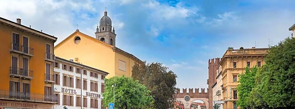 Hotel Mastino