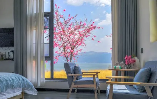 Dali Yueqihai Scenic Apartment (Erhai Ecological Corridor)