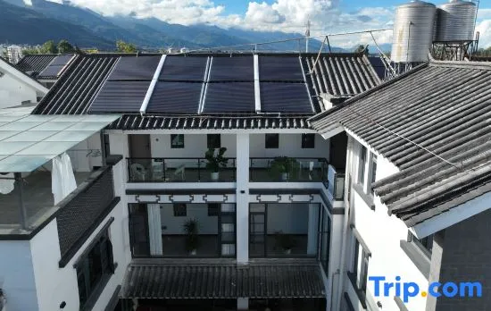 Lazy Getaway Mountain View Resort (Dali Ancient Town Branch