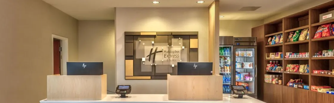 Holiday Inn Express & Suites Reno Airport