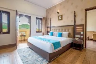 Labh Garh Palace