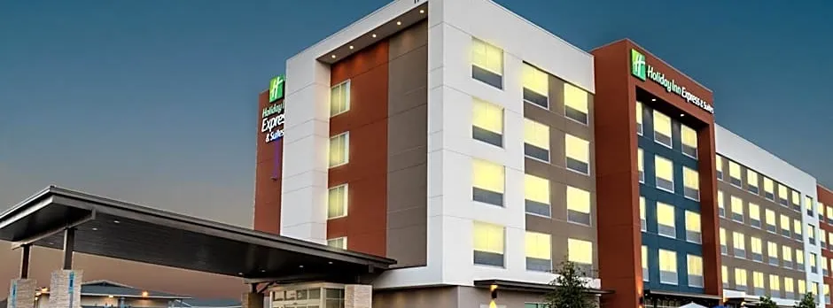 Holiday Inn Express & Suites Las Vegas - E Tropicana By IHG