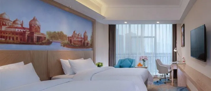 Vienna Hotel Chongqing West Railway Station Baguocheng