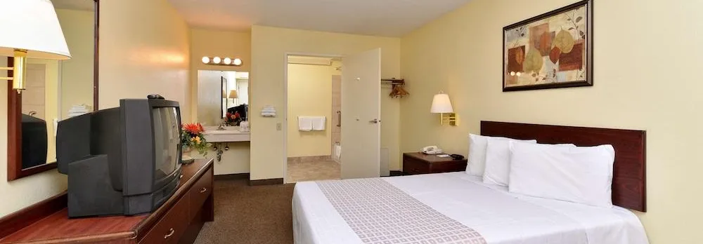 Americas Best Value Inn-Pittsburgh Airport