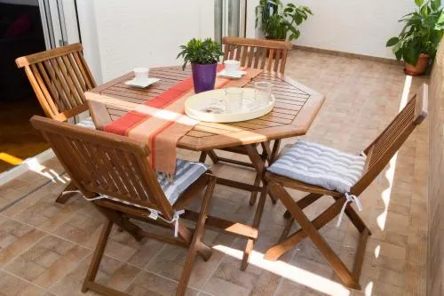 Acropolis,Historic center Apartment-update