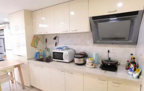 Jimei Xueju Select Apartment (Shanghai Minhang Jiaotong University Huashi University)
