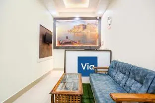 Via Aditya Guest House - Nr. Dasaswamedh Ghat