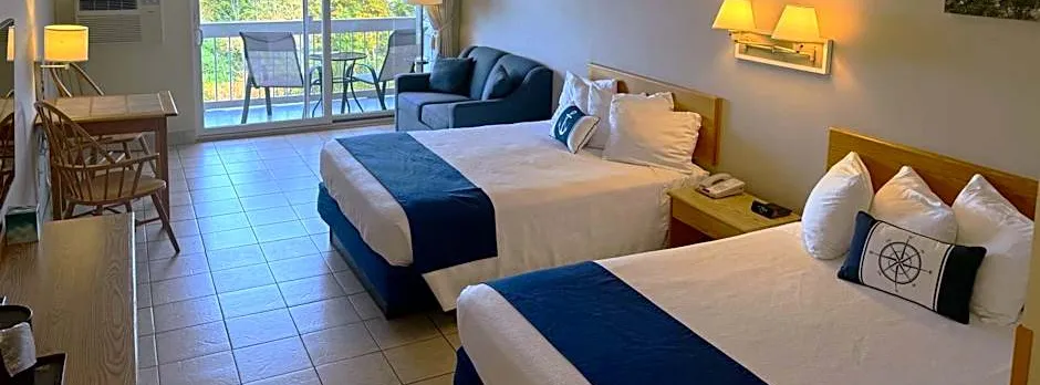 Atlantic Eyrie Lodge