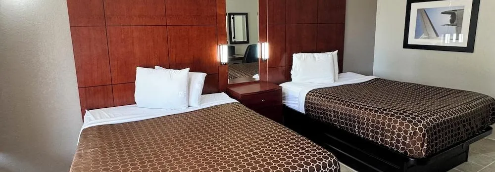 Oyo Hotel Phenix City Central
