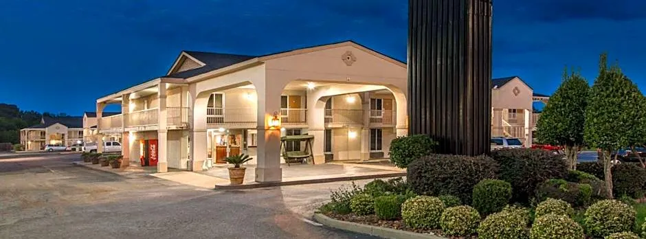 Days Inn by Wyndham Shorter