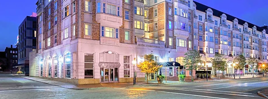 Hotel Commonwealth