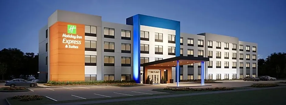 Holiday Inn Express & Suites DFW Airport Southwest - Euless