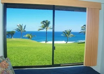Sealodge F3 by RedAwning