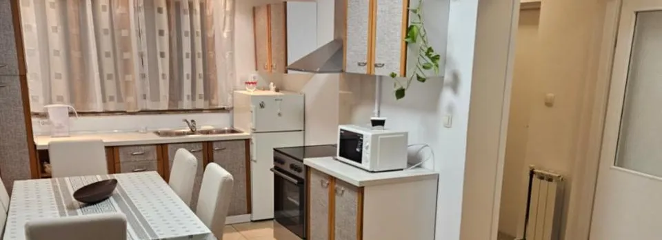 Apartman Cresnar