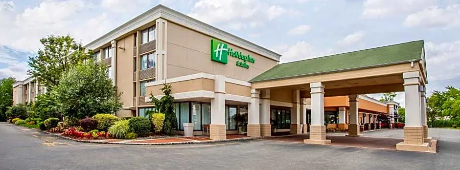 Holiday Inn & Suites Parsippany Fairfield by IHG