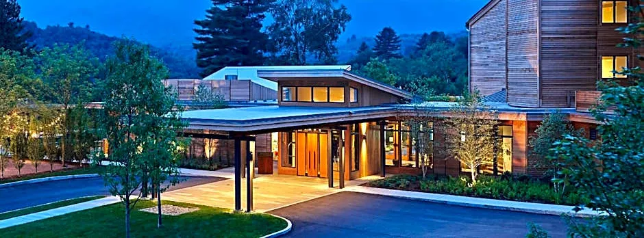 Topnotch Resort