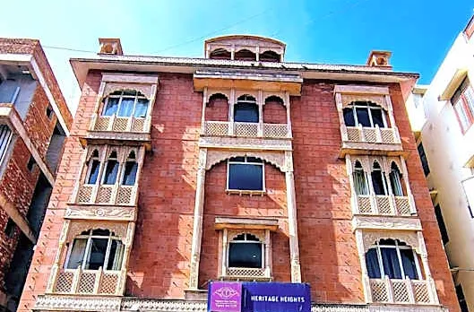 Tipsyy Heritage Heights