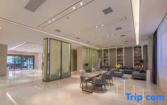 Lavande Hotel (Second Guanggu Road, Wuhan)