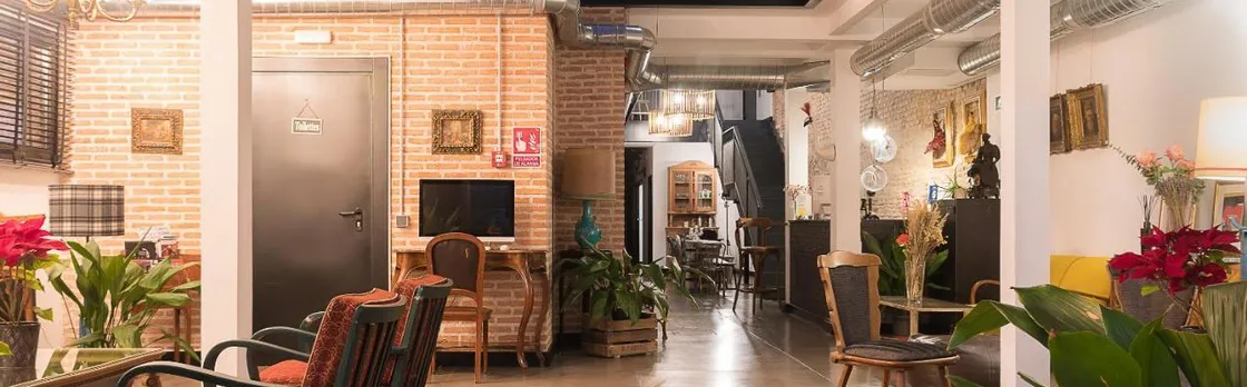 Poshtel Lanave