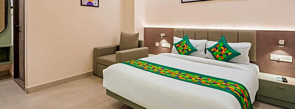 Treebo Premium Hydotel, Hi-Tech City