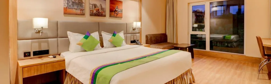 Radhe Palace Hotel