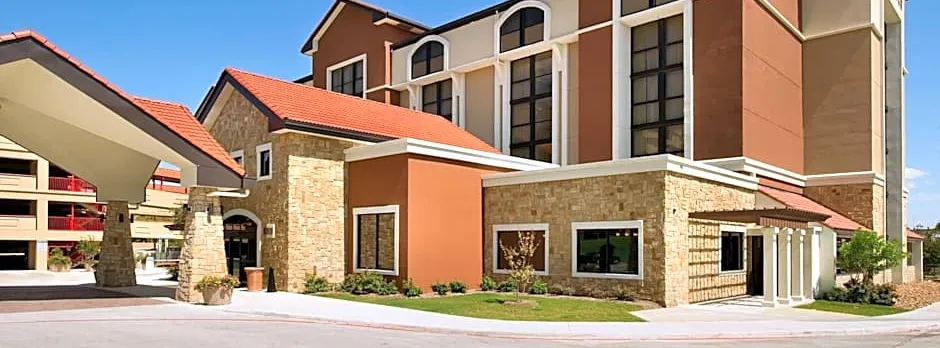 Drury Plaza Hotel San Antonio Airport