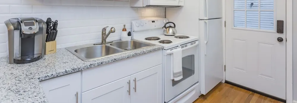 Quaint Music City Bungalow Retreat
