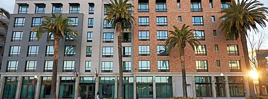 The Fort Sutter Sacramento Tapestry Collection by Hilton