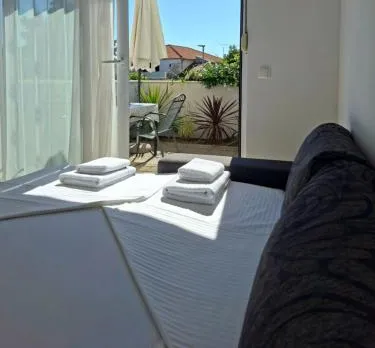 Split Terrace & Free Parking Studio