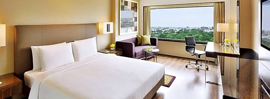 Courtyard by Marriott Chennai