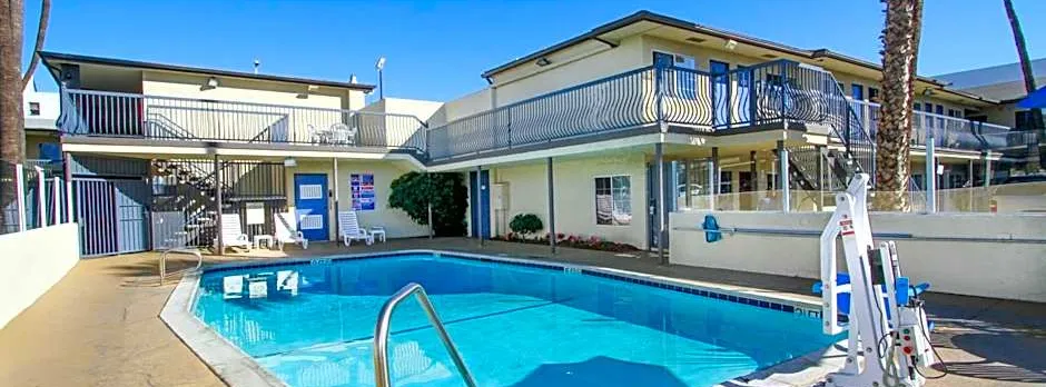 Motel 6 San Diego, CA - Airport - Harbor