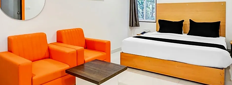 Super Townhouse Hadapsar formerly Savali Inn