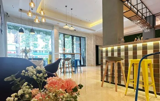 Campanile Hotel (Shenzhen Bao'an Liutang Subway Station)