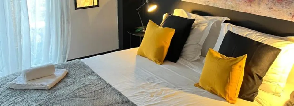 Home Plus Psirri Apartment (Adults Only)
