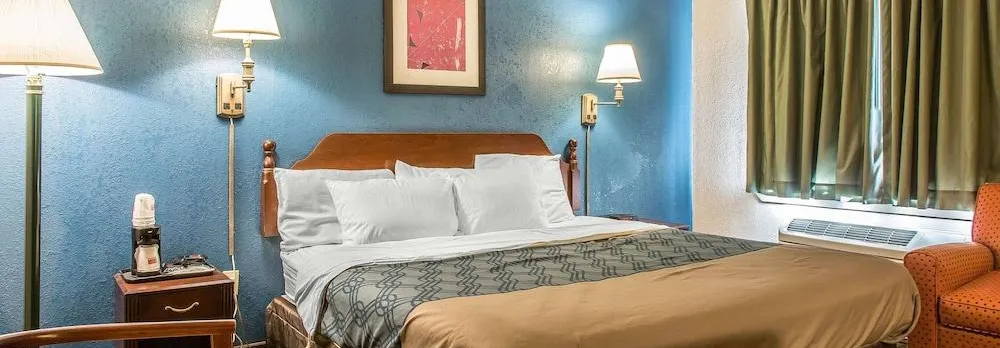 Econo Lodge Cranston