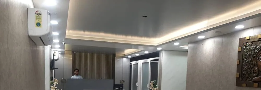 Karan Holidayinn