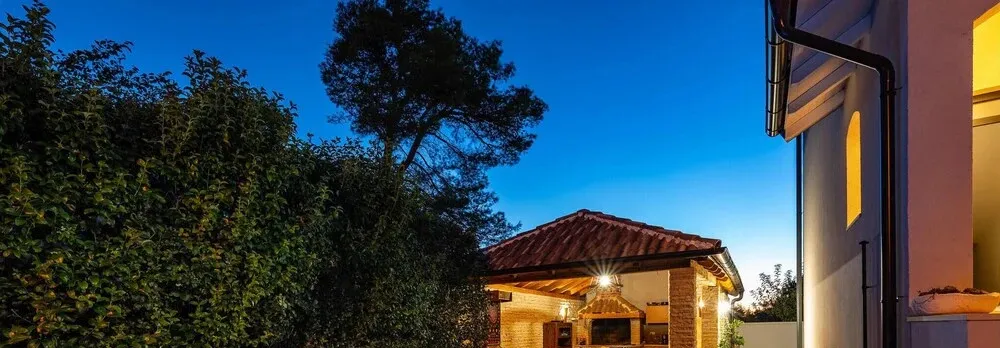 Nice Home in Zadar With Wifi and 8 Bedrooms
