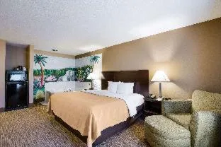 Quality Inn I-70 Near Kansas Speedway