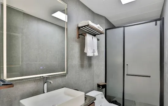 Hangzhou Lefan Hotel (Xihu Scenic Area Leifeng Pagoda)