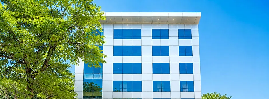 Hotel Amar Inn by Quadis- Lajpat Nagar