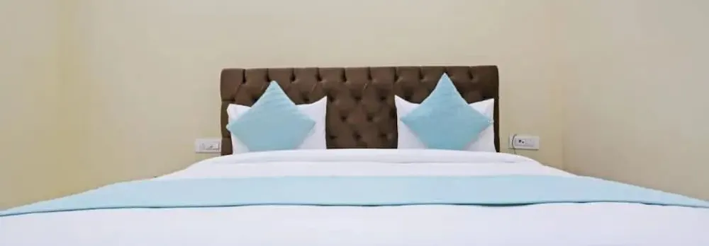 Hotel Mannat bhera enclave