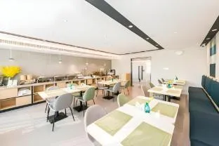 Home Inn Style Nanjing New City Plaza Longjiang Metro Station