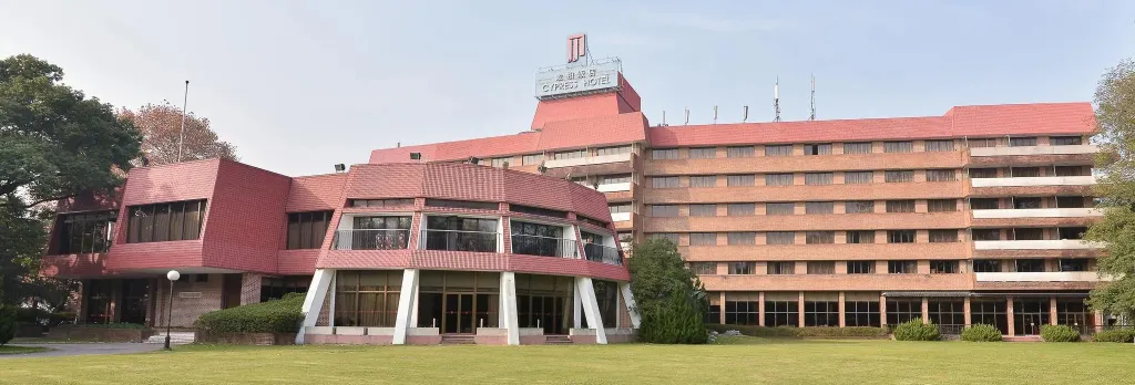 Jin Jiang Cypress Hotel
