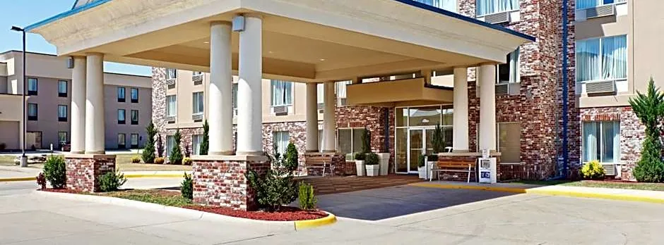Holiday Inn Express Hotels & Suites Mountain Home By IHG